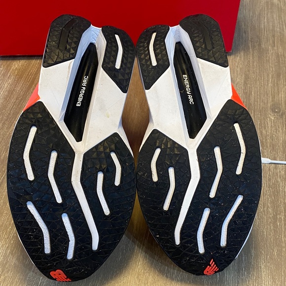 New Balance Fuel Cell Super Comp, W9.5 - Picture 5 of 8